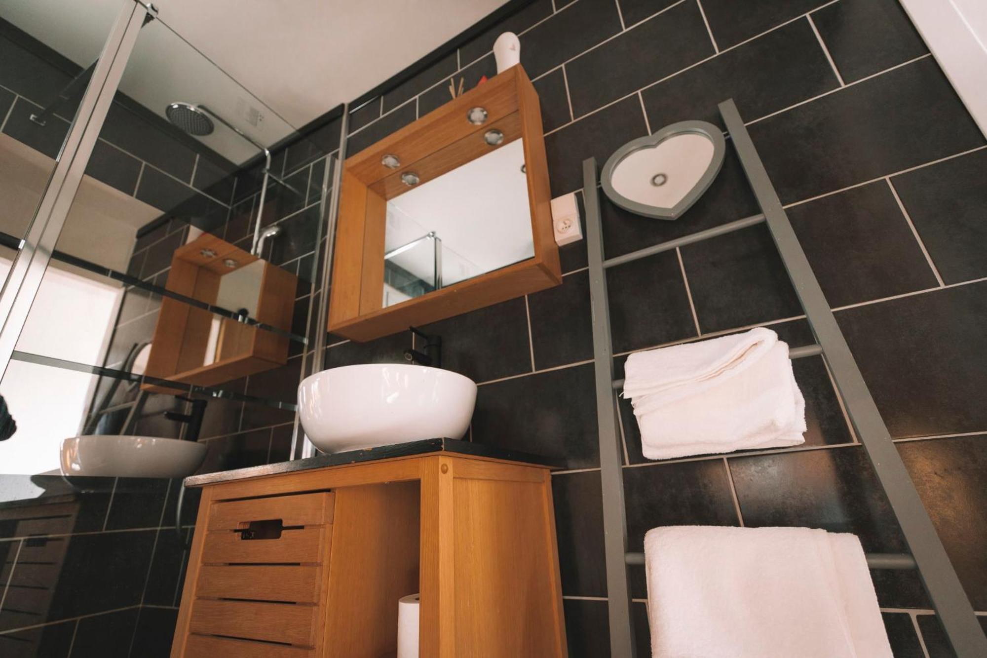 Le Perlina Apartment อานซี ภายนอก รูปภาพ